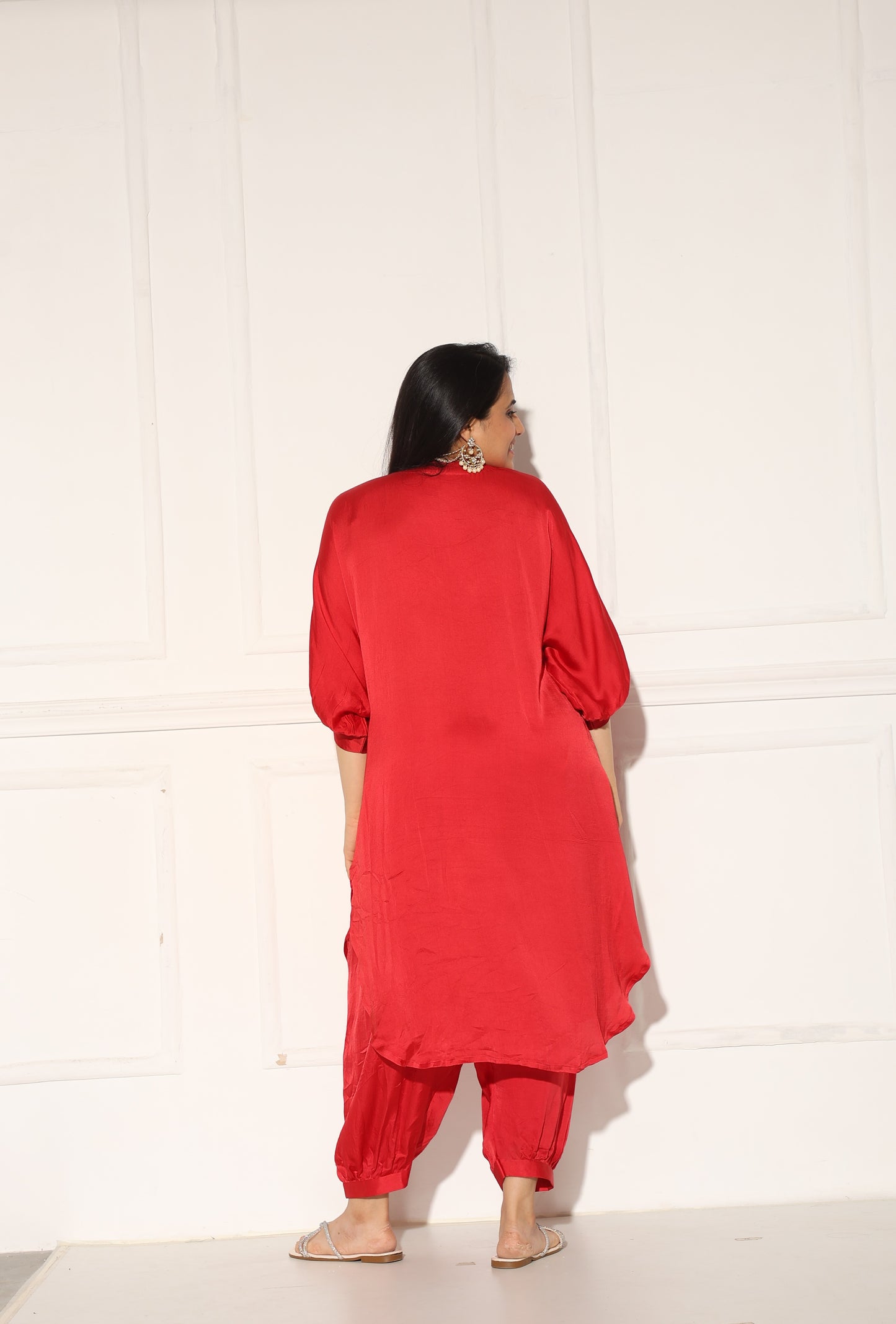 Red kaftan set with a hand embroidered yoke