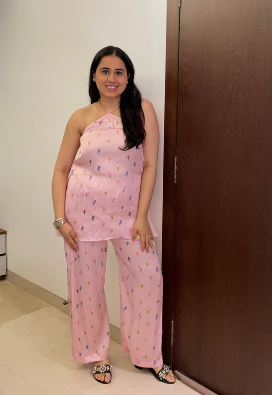 Baby pink co ord set with tie up detailing