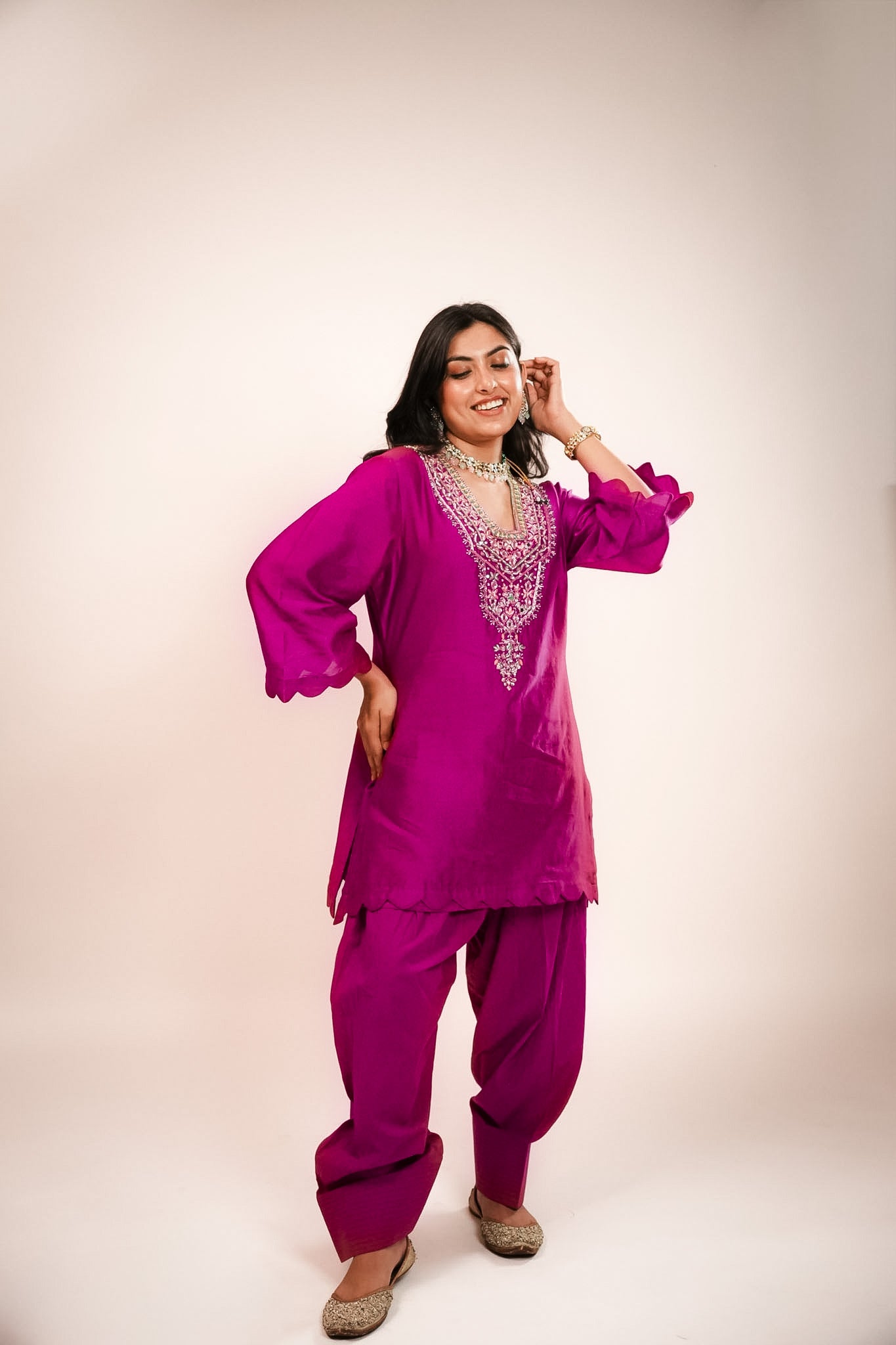 Magenta embroidered farshi set