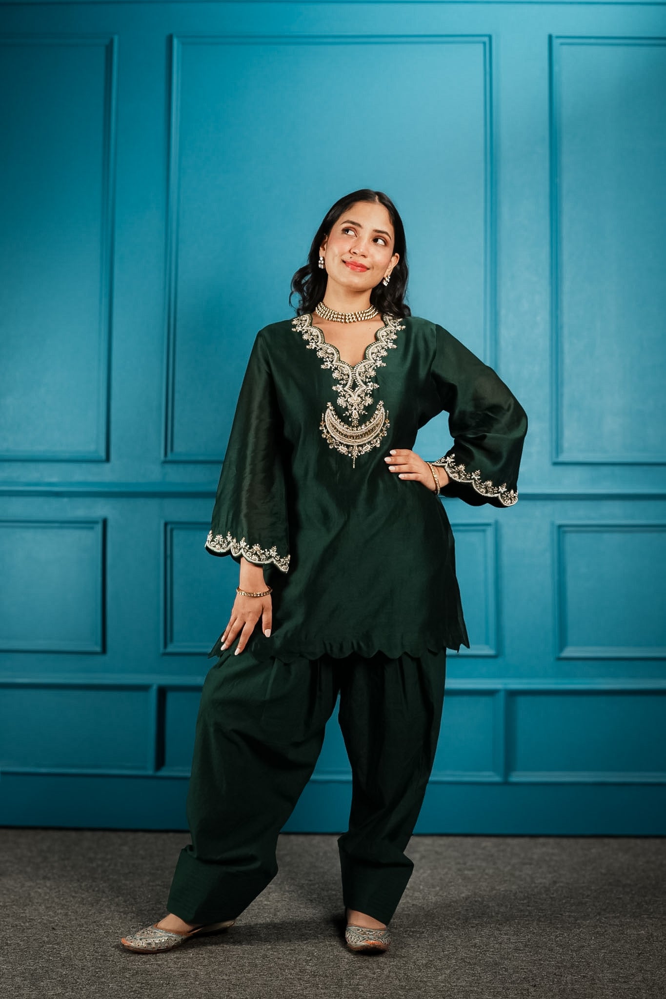 Bottle green embroidered farshi set