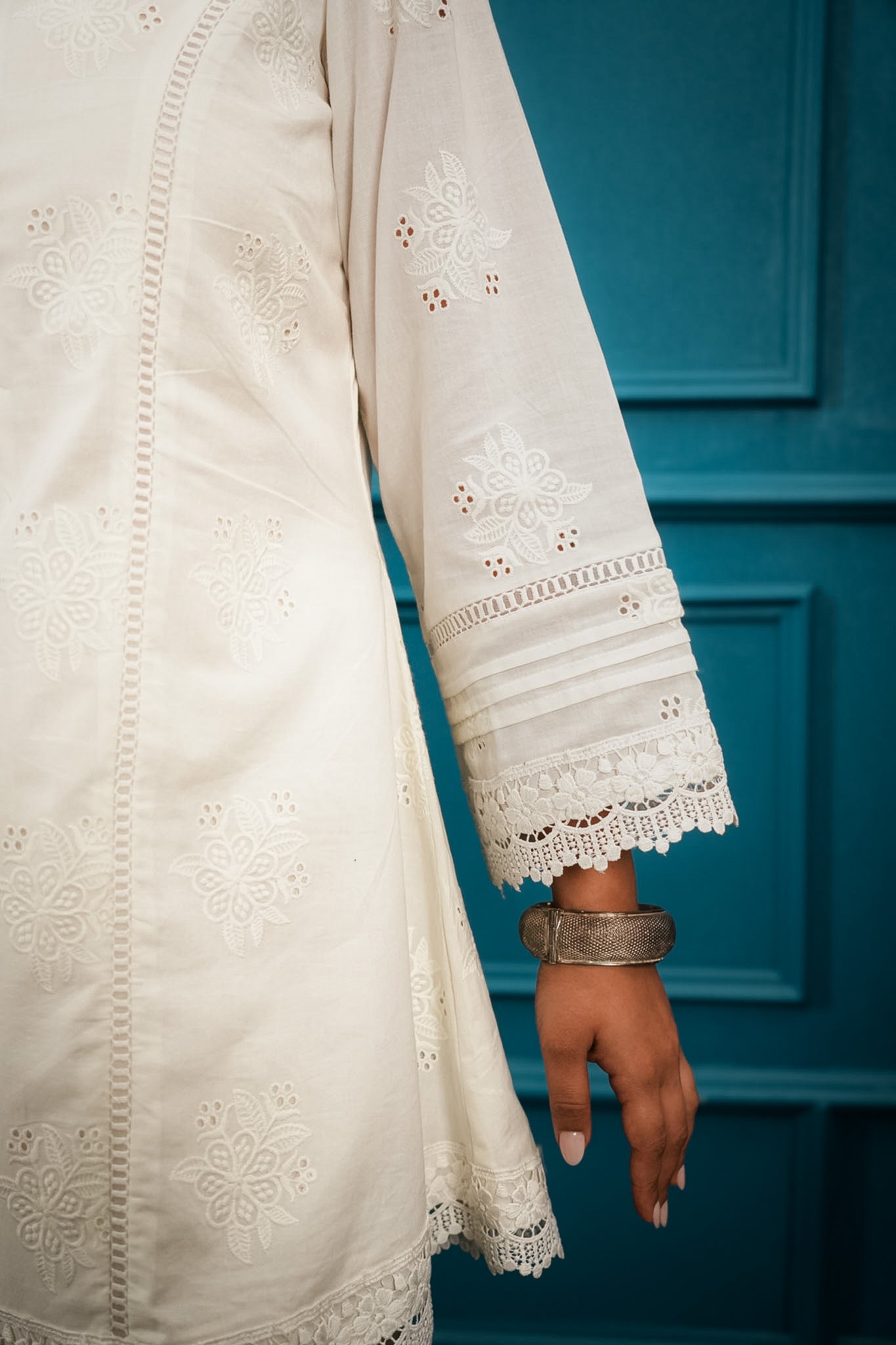 White kurta set
