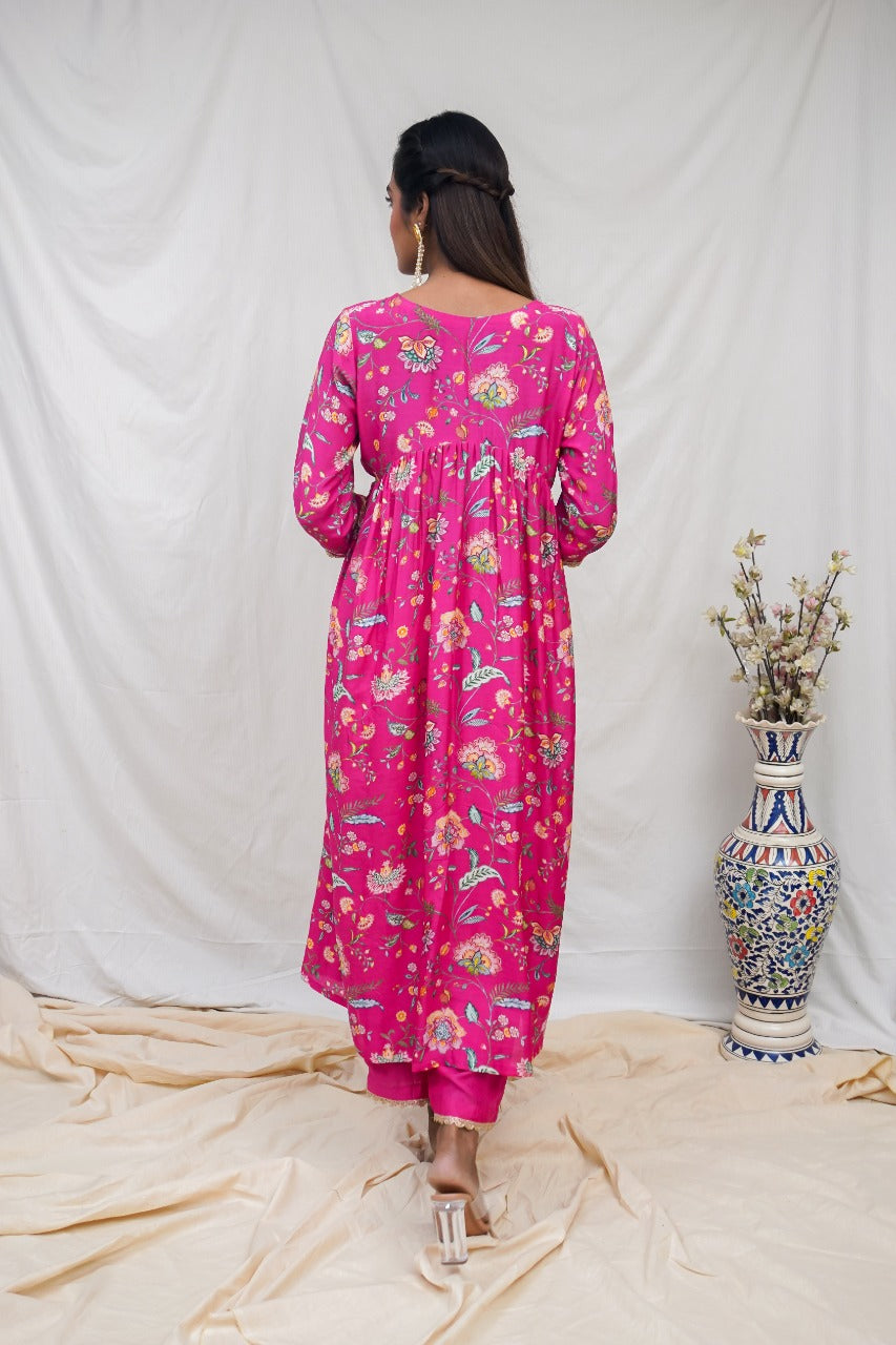 Hot pink gathered kurta, pyjama and dupatta