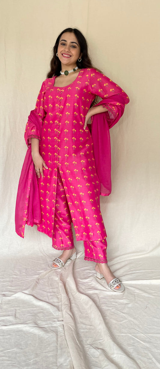 Rani pink chanderi kurta, pyjama and dupatta